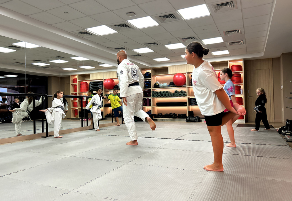 Best Group Activities in Dubai for Children Who Struggle in Groups