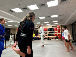 Best Group Activities in Dubai for Children Who Struggle in Groups